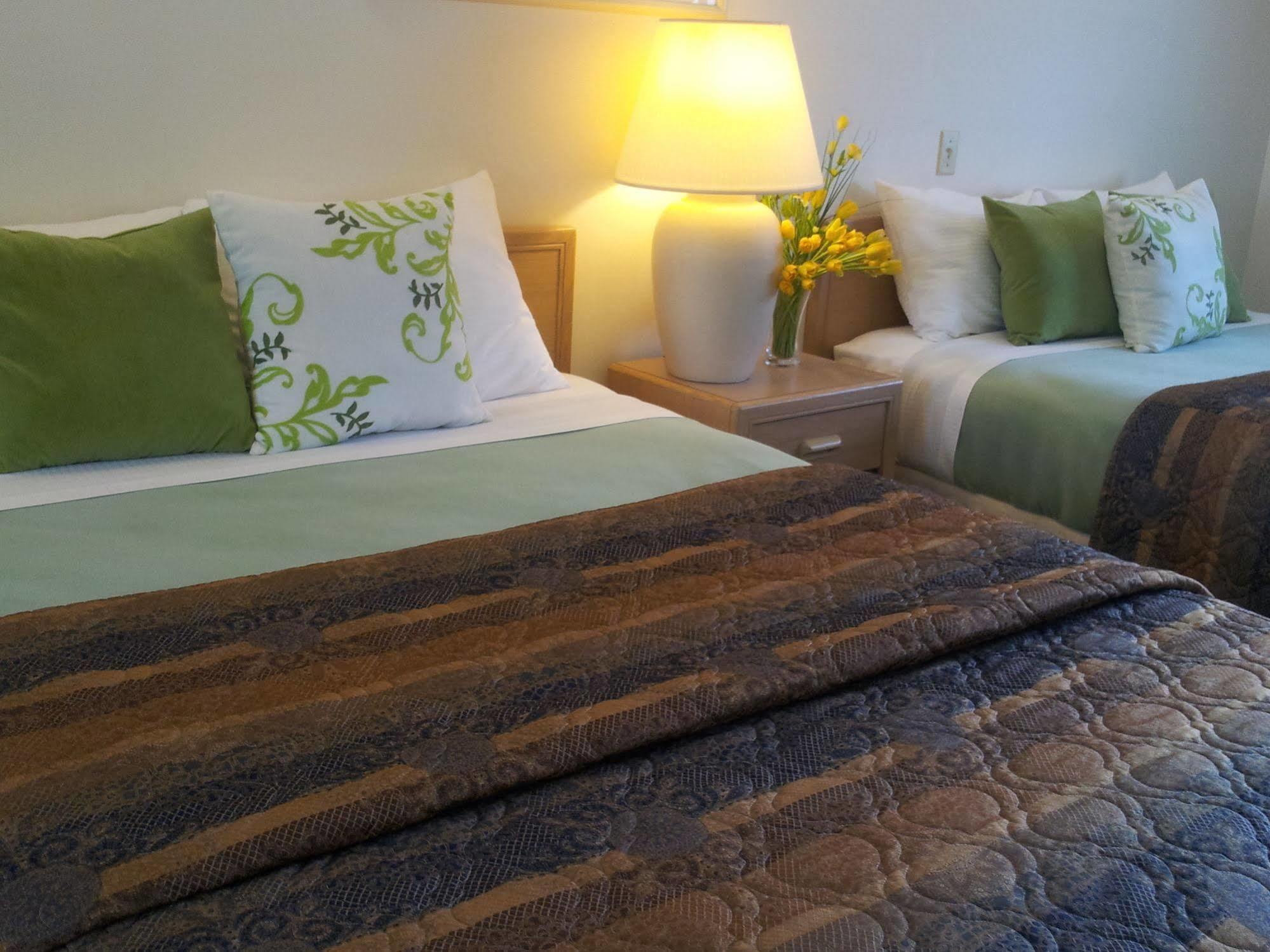 Campbell River Lodge Campbell River